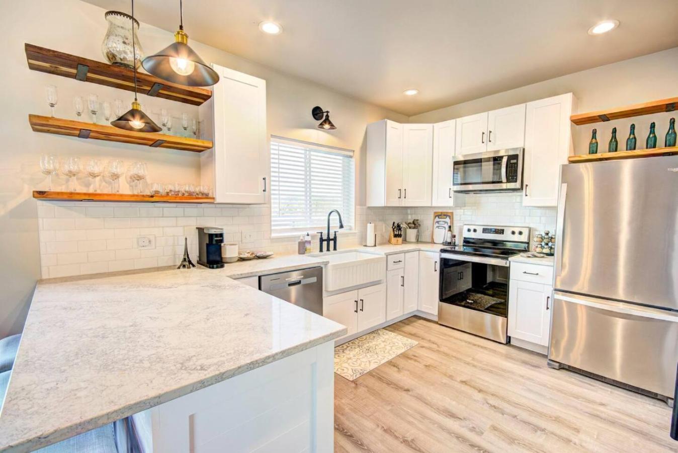 The Lodge At Little Ranches Central Sleeps 26 Wimberley Dış mekan fotoğraf