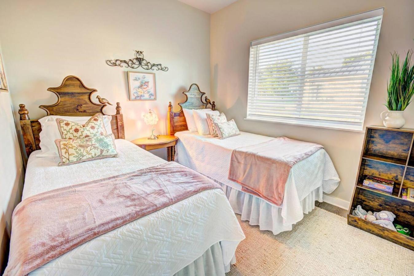 The Lodge At Little Ranches Central Sleeps 26 Wimberley Dış mekan fotoğraf