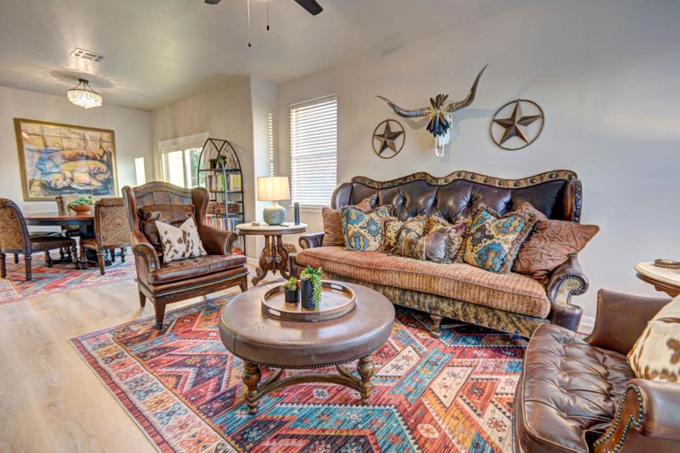 The Lodge At Little Ranches Central Sleeps 26 Wimberley Dış mekan fotoğraf